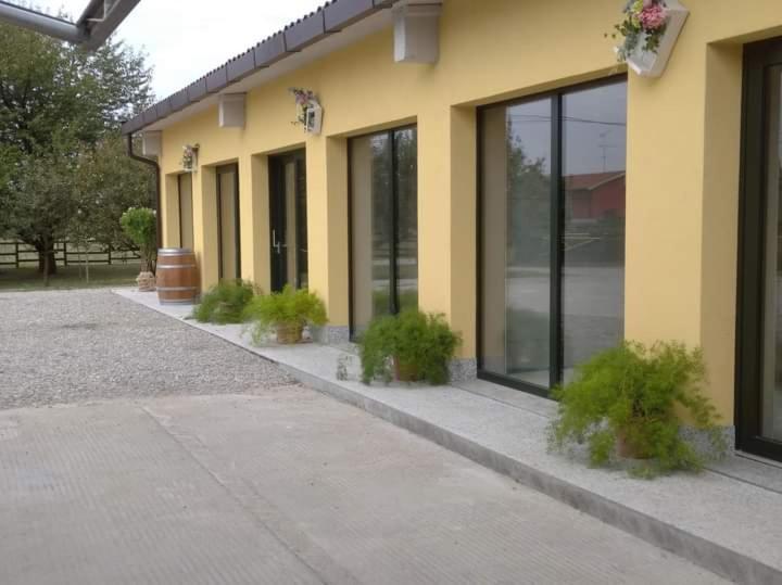 Azienda Agrituristica Scotti Somma Lombardo Bagian luar foto