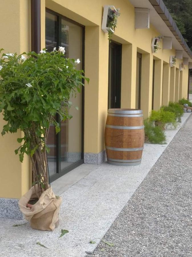 Azienda Agrituristica Scotti Somma Lombardo Bagian luar foto