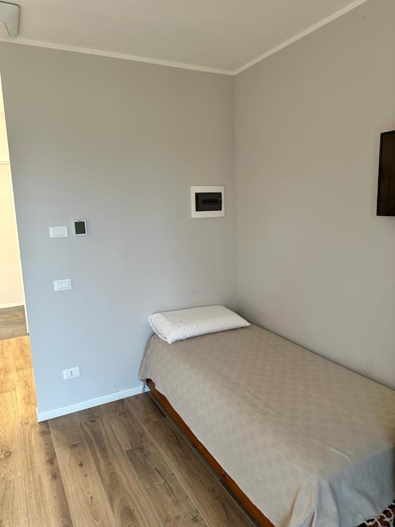 Azienda Agrituristica Scotti Somma Lombardo Bagian luar foto